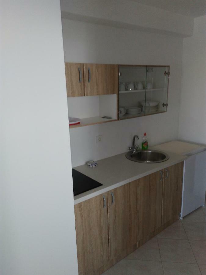 Apartments Vido โวดีเซ ภายนอก รูปภาพ